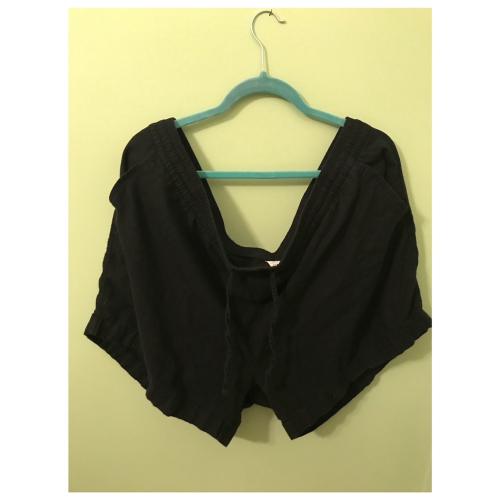 Linen blend drawstring shorts!